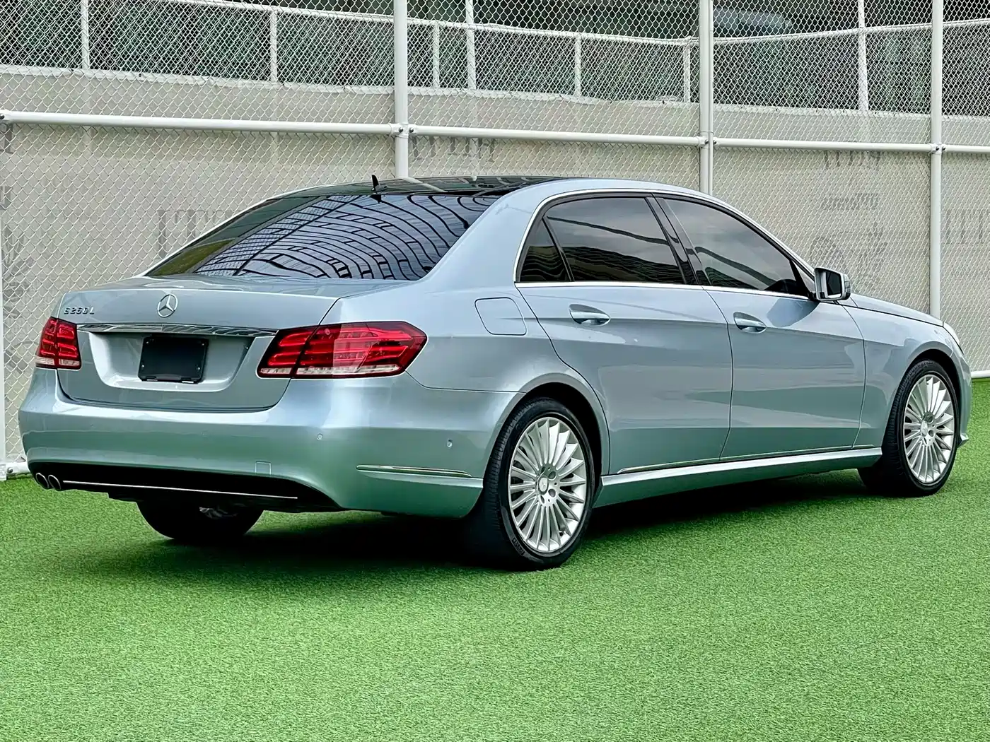 Mercedes-Benz E-Class 2014 E 260 L Luxury Class фото 4