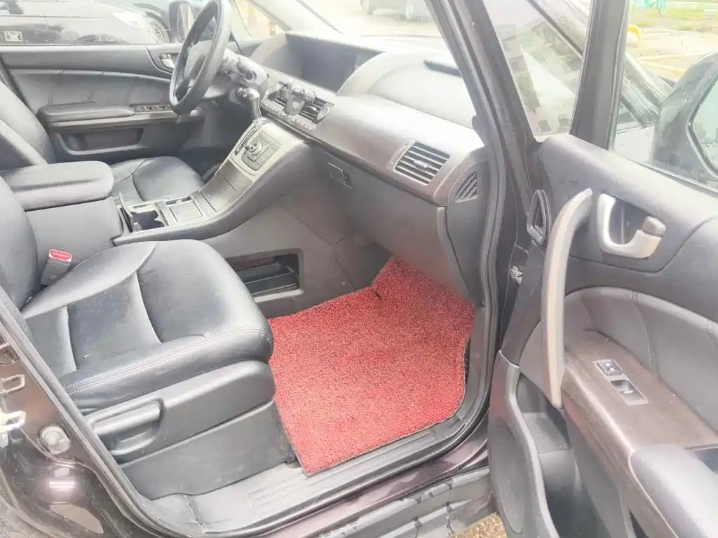 Honda Elysion 2013 2012 2.4L VTi Comfort Edition