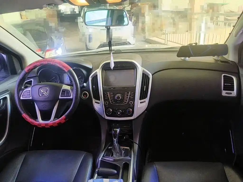 Jiangling Yusheng S350 2014 2013 2.4T Automatic 2WD Diesel Luxury 5-seater