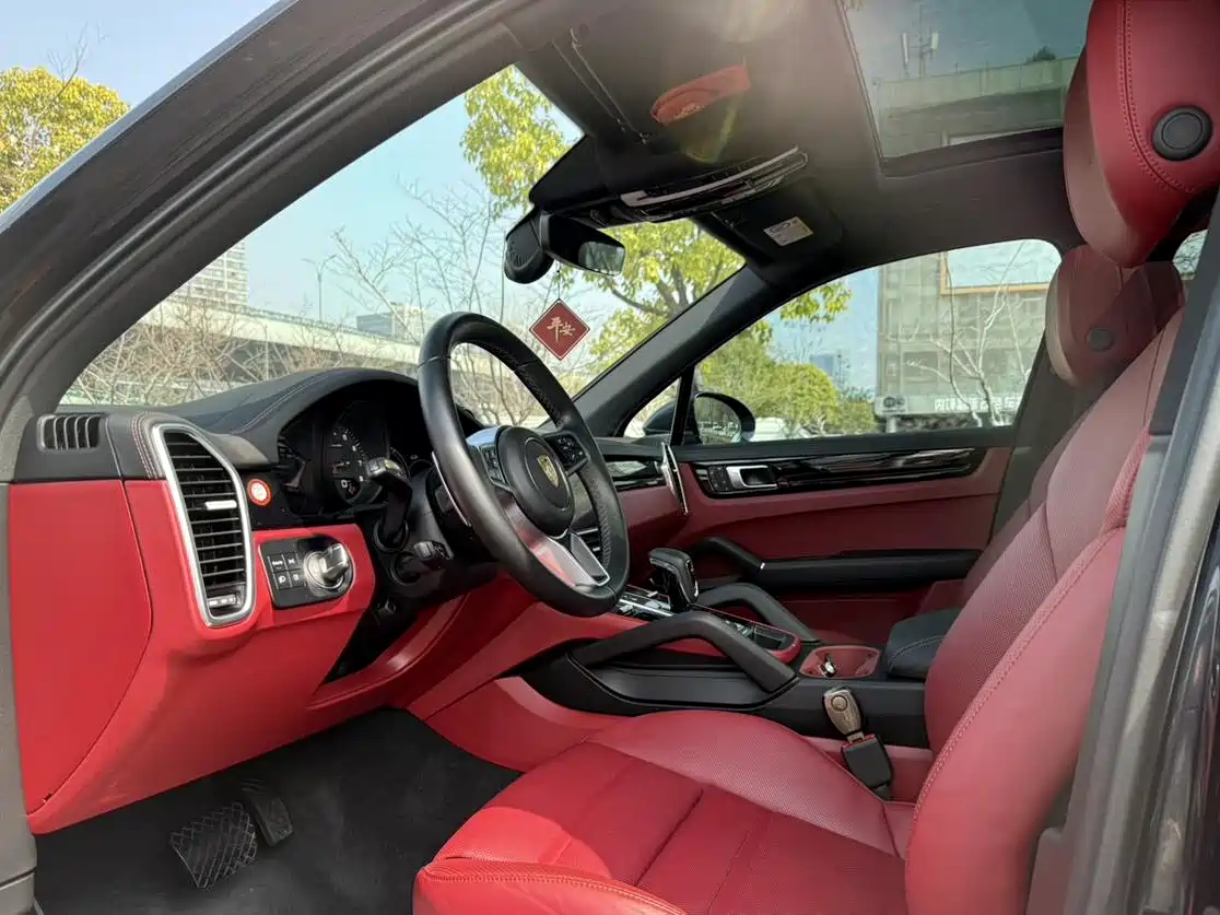 Porsche Cayenne 2019 Cayenne 3.0T фото 9