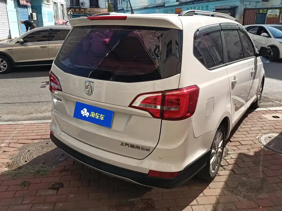 Фото 3 - Baojun 730