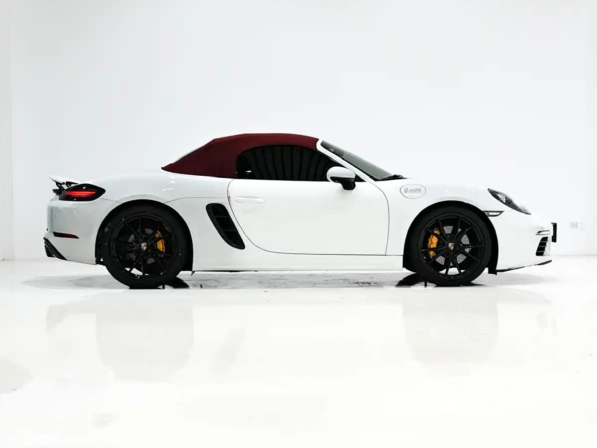 Porsche 718 2018 Boxster 2.0T фото 6