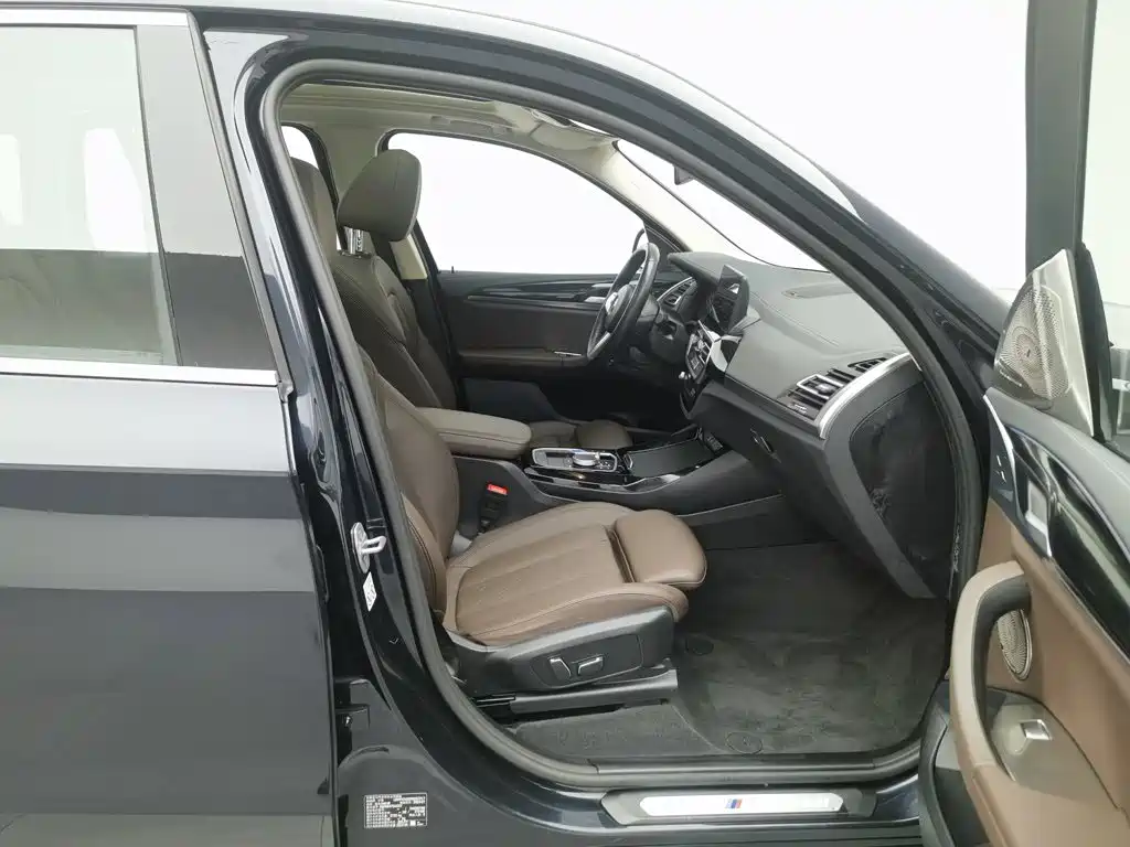 BMW iX3 2024 2023 Leading Type