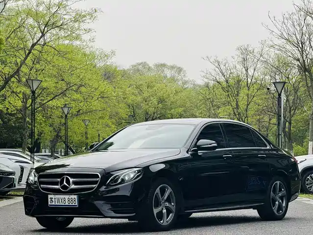 Mercedes-Benz E-Class 2016 E 200 L Sport Type — фото 1