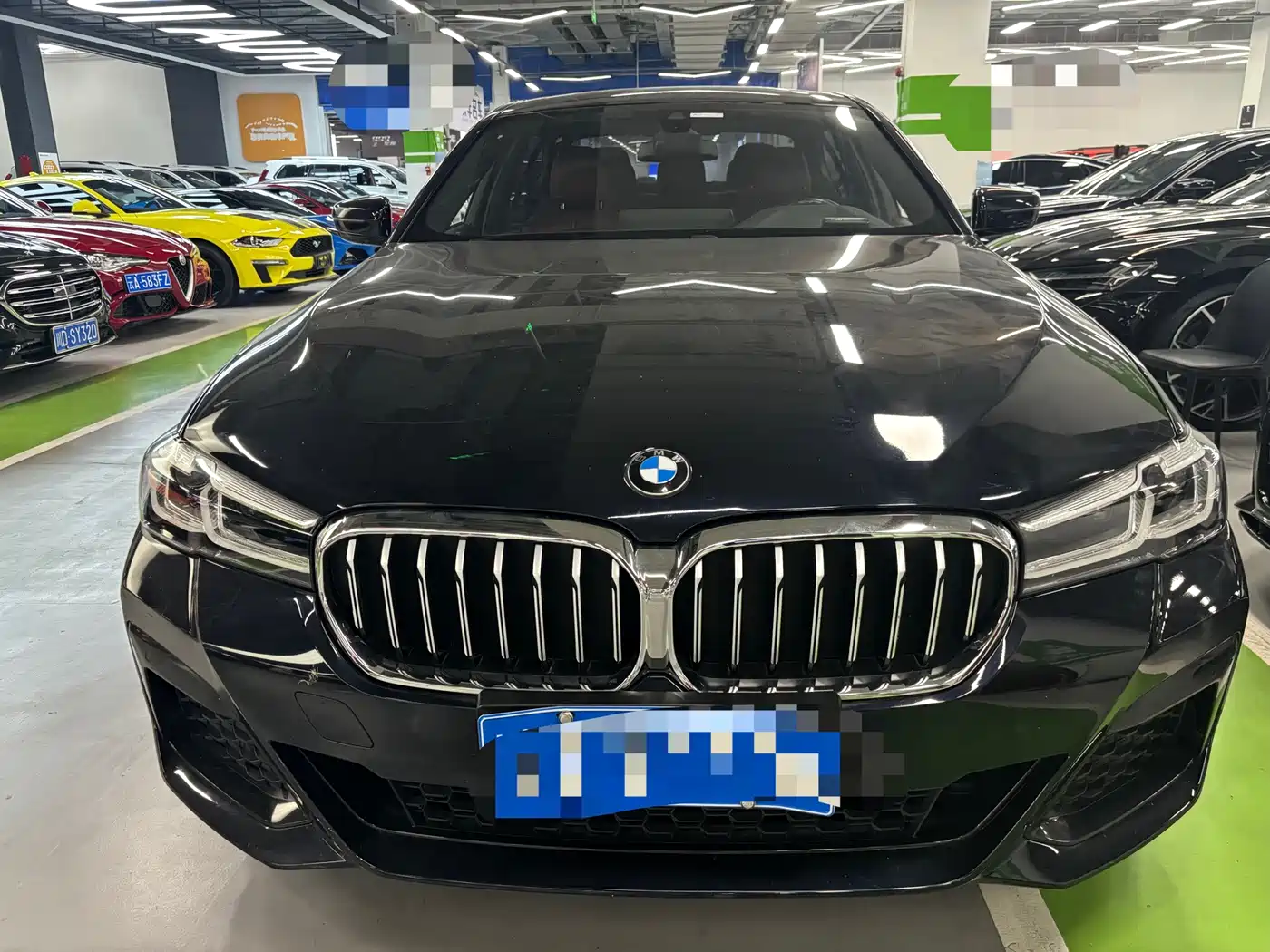 BMW 5 Series 2022 Facelift 530Li Leading M Sport Package фото 2