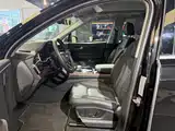 Фото 9 - Audi Q7