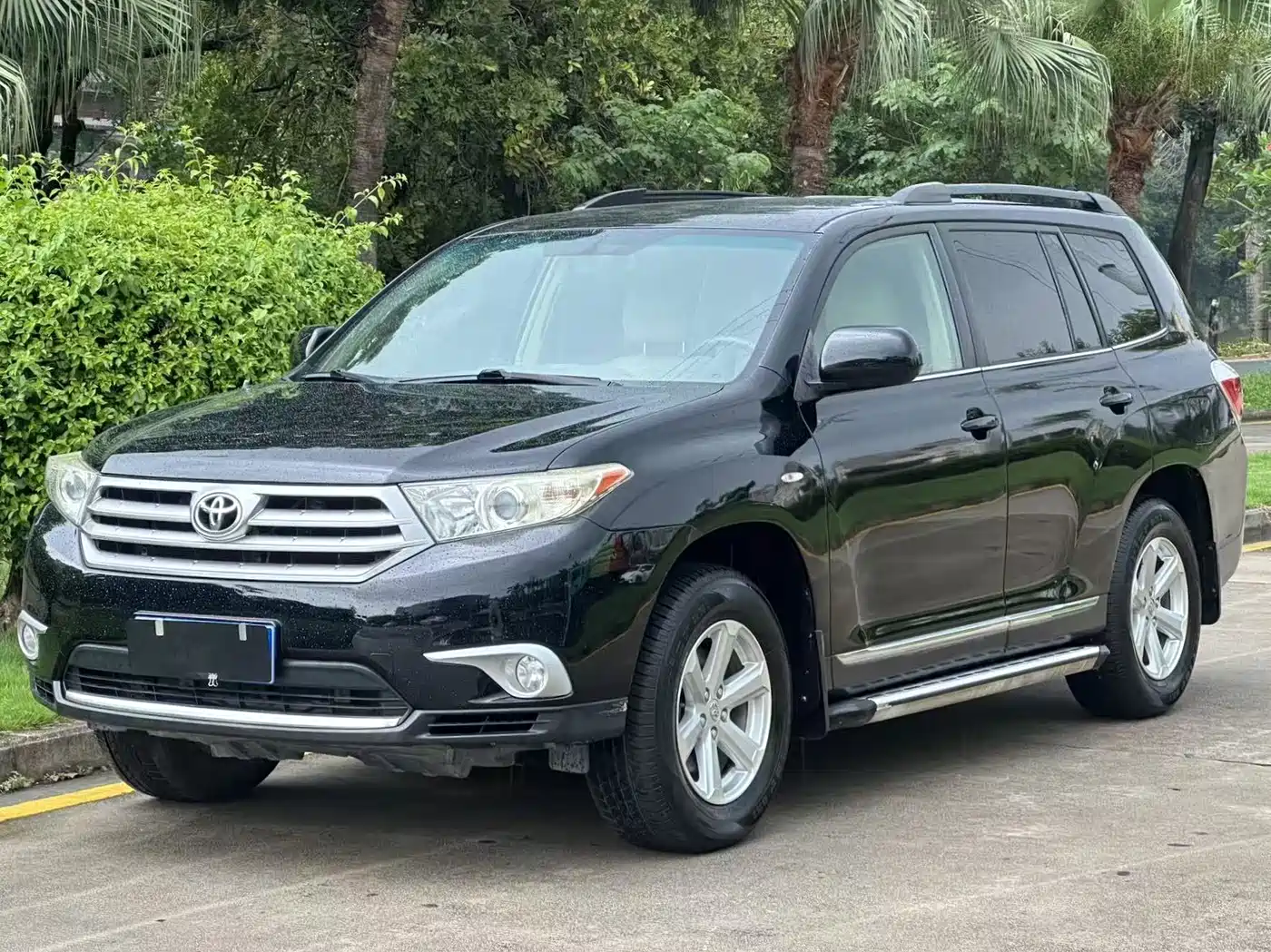 Toyota Highlander 2012 2.7L 2WD 7-Seat Elite