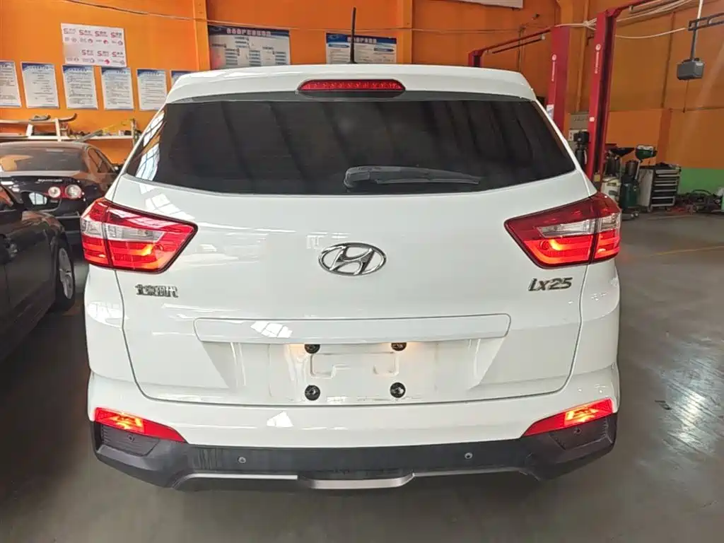 Hyundai Beijing Hyundai ix25 2015 1.6L Automatic 2WD Smart GLS фото 6