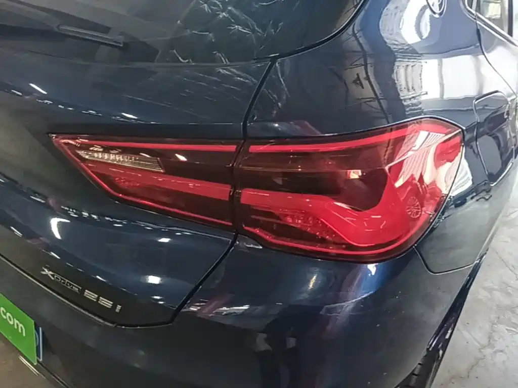Photo 8 - BMW X2