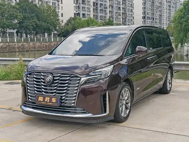 Buick GL8 Рестайлинг, Avenir, 6 мест