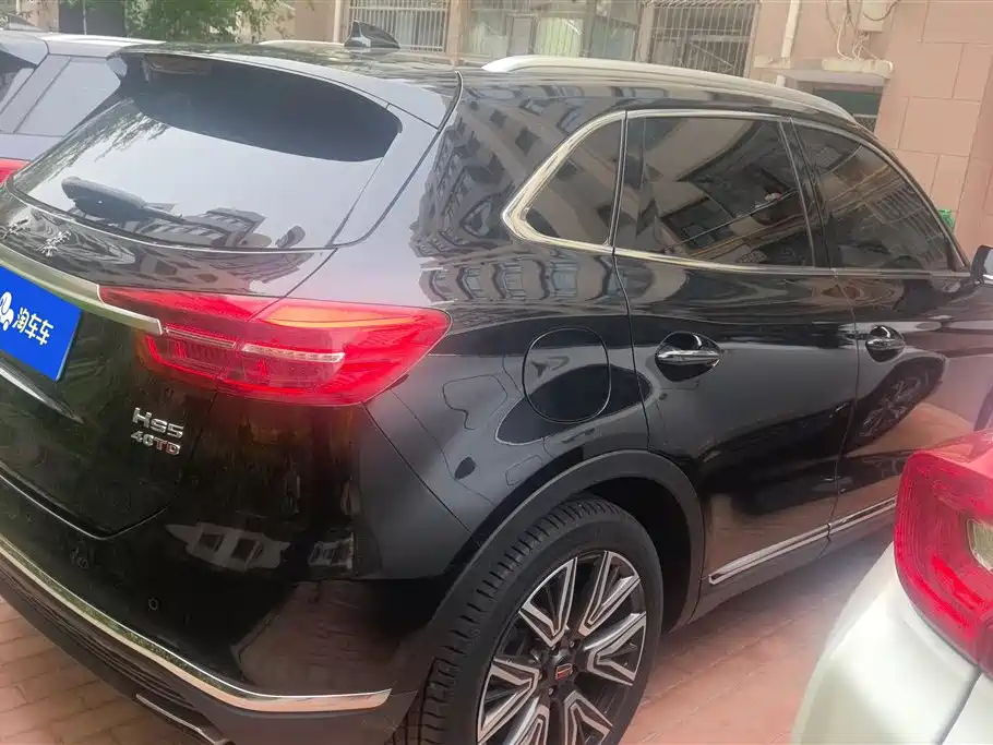 Hongqi HS5 2022 Facelift 2.0T Smart Flag Enjoyment AWD Edition фото 3
