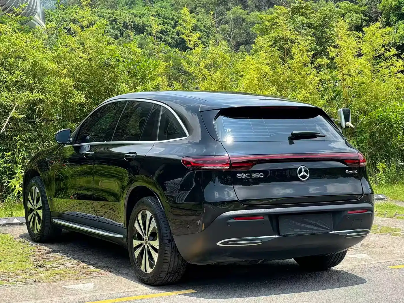 Mercedes-Benz EQC 2022 2021 EQC 350 4MATIC
