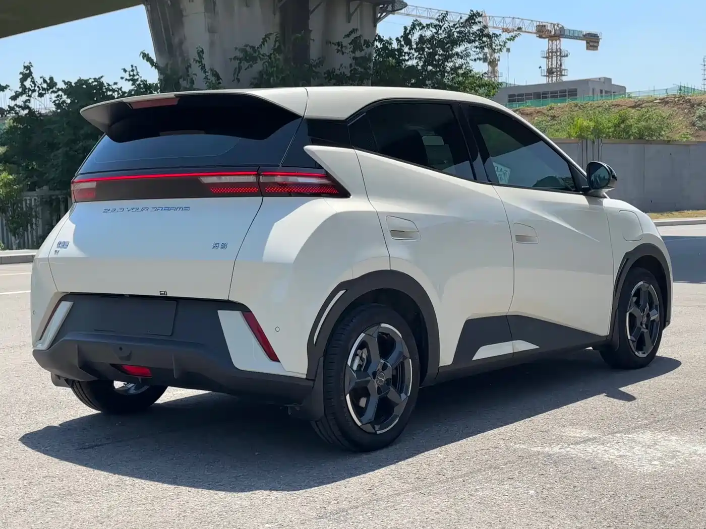 BYD Seagull 2024 Glory Edition 405km Soaring Edition фото 13