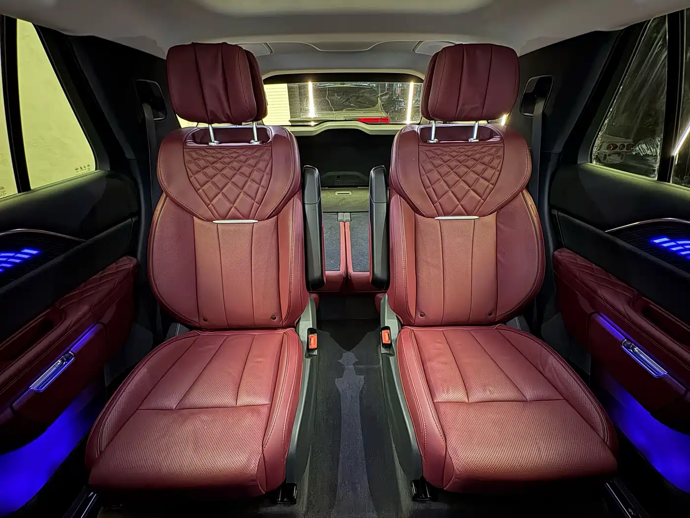 Hongqi E-HS9 2023 2022 660km Qi Chang Edition (6-seater)