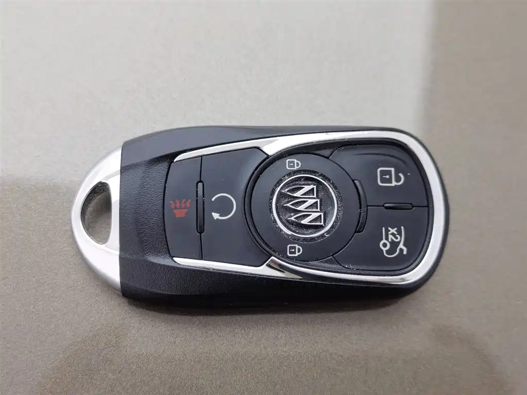 Buick LaCrosse 2013 2.4L SIDI Luxury Comfort фото 19