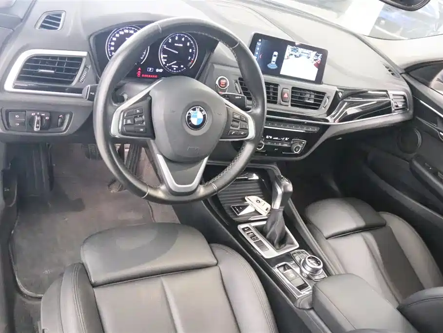 BMW 1 Series 2018 118i Design Package фото 10