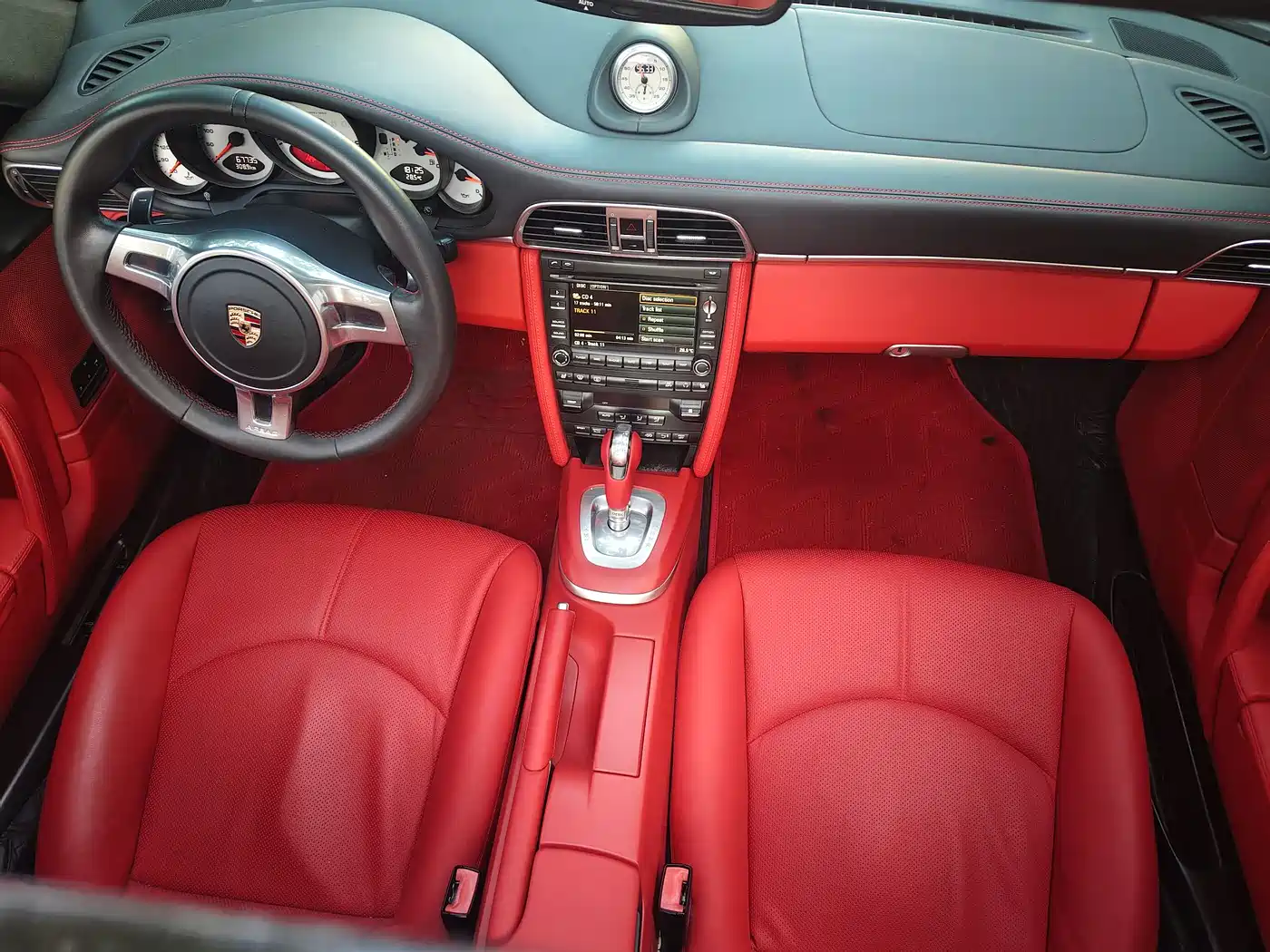 Porsche 911 2010 Carrera S 3.8L фото 9