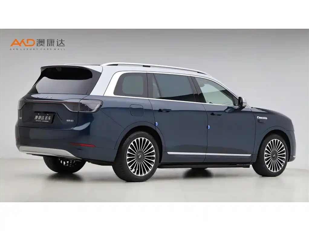 AITO Wenjie AITO M9 2025 Extended Range Ultra 52kWh 6-Seater фото 3