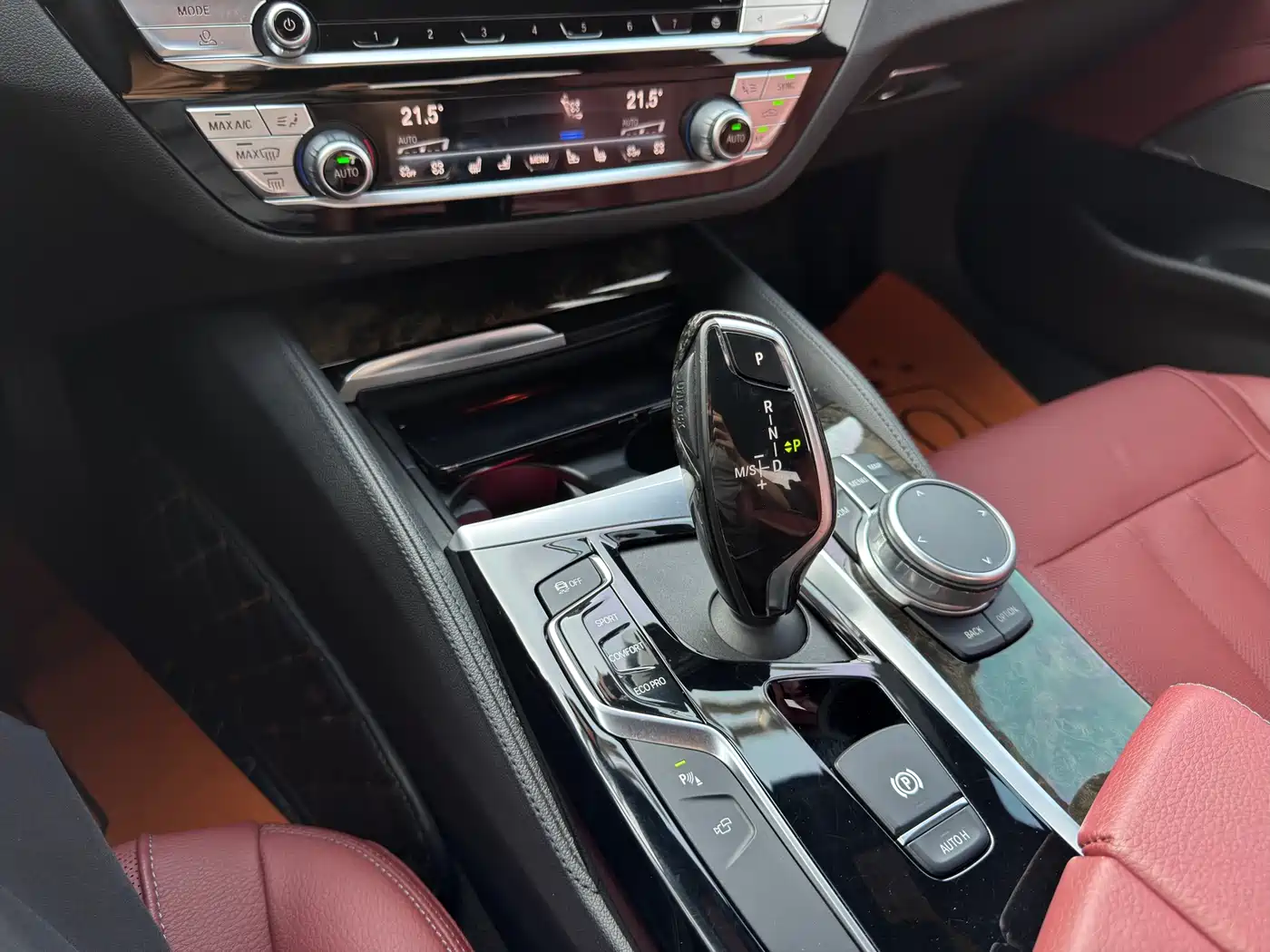 BMW 5 Series 2020 530Li Exclusive M Sport Package фото 8