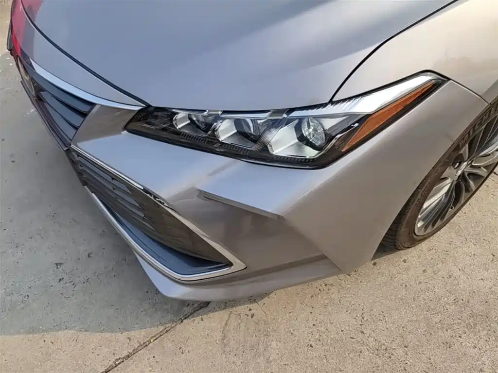 Toyota Avalon 2019 2.5L Touring Premium Edition China VI фото 24