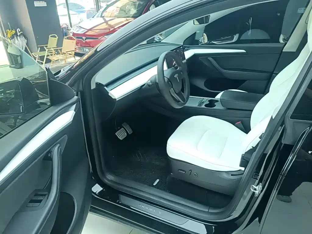 Tesla Model Y 2021 2021 Performance High-Performance AWD