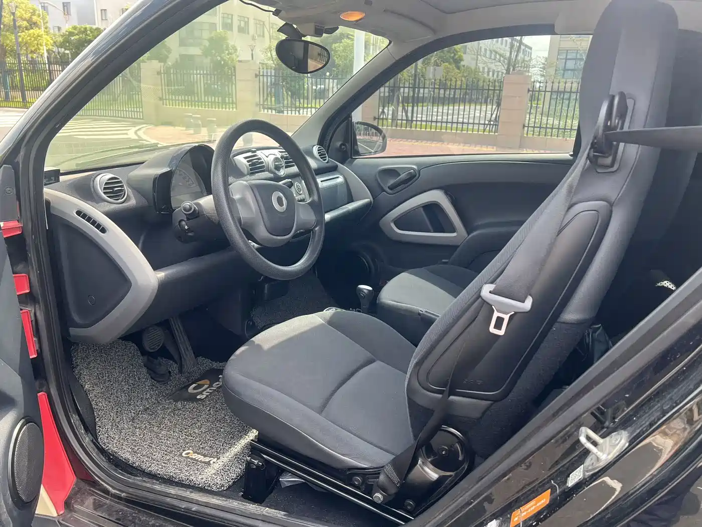 Фото 4 - smart fortwo