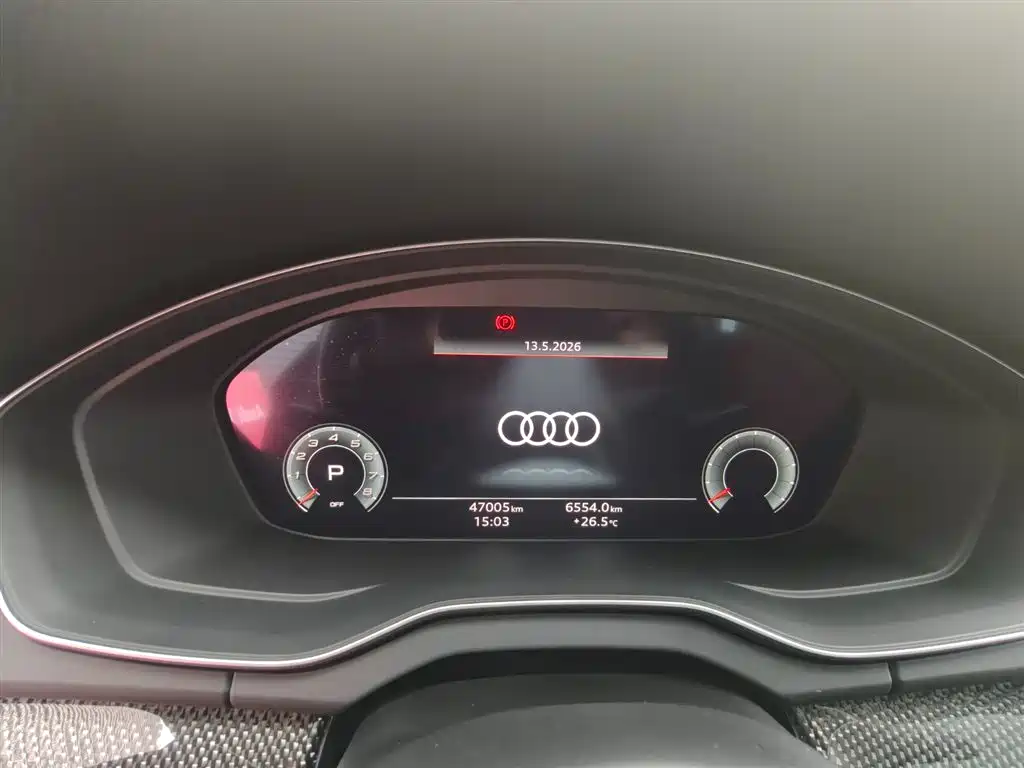 Audi SQ5 2021 3.0 TFSI quattro фото 6