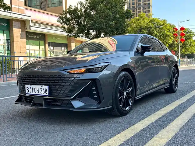 Changan UNI-V 2023