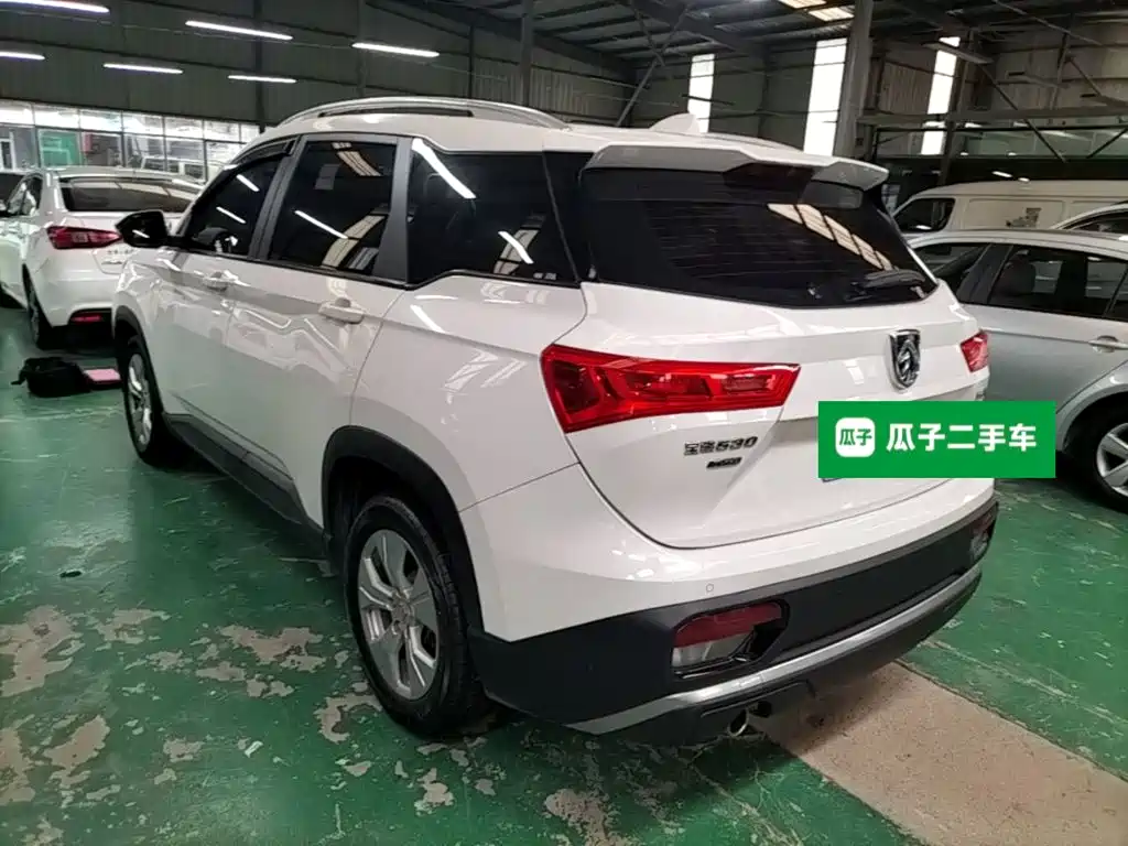 Baojun 530 2019 2020 1.5T CVT Luxury Connect 7-seater