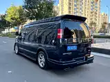 Photo 3 - GMC Savana