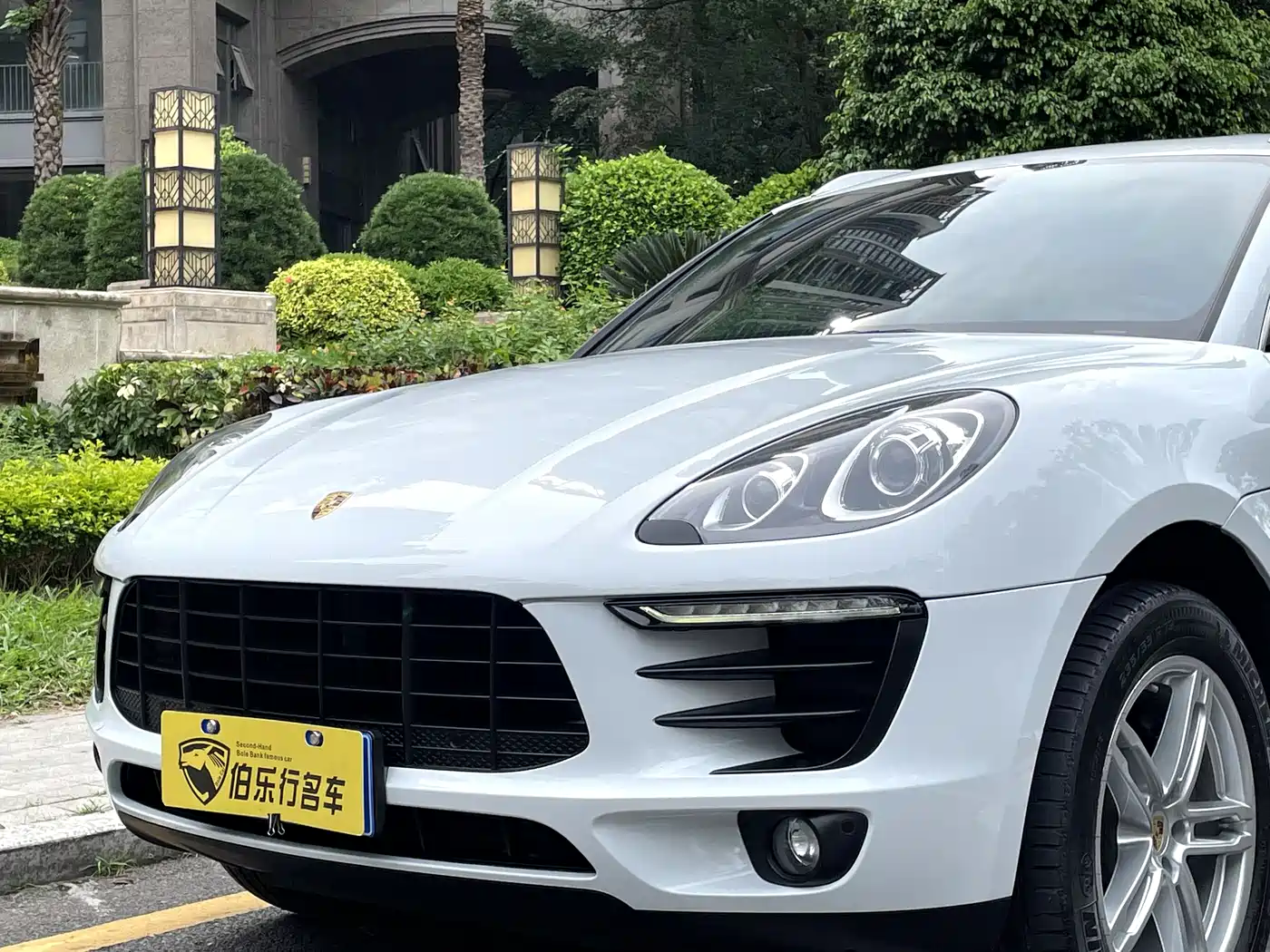 Porsche Macan 2017 Macan 2.0T фото 4