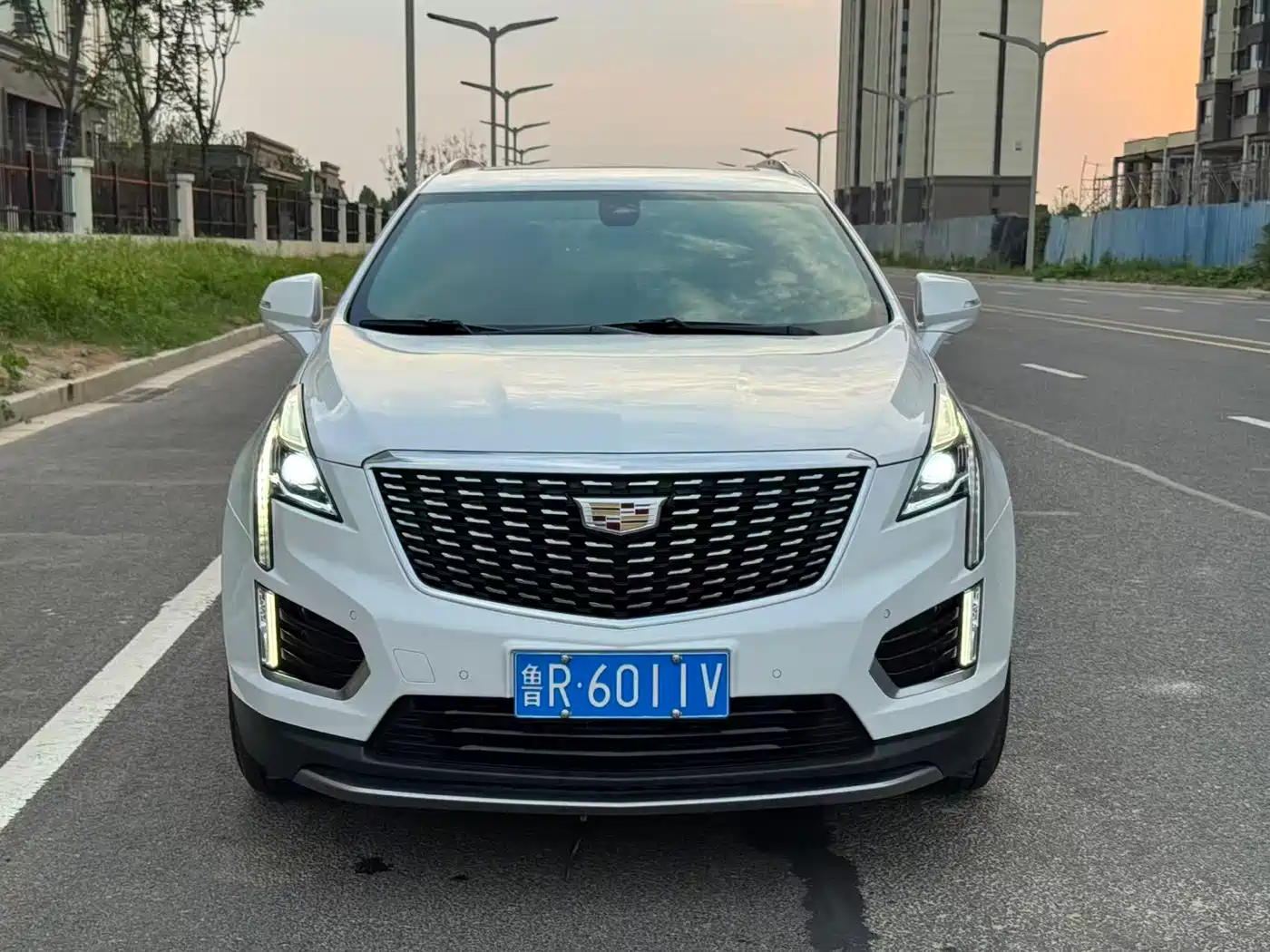 Cadillac XT5 2021 28T Luxury фото 2