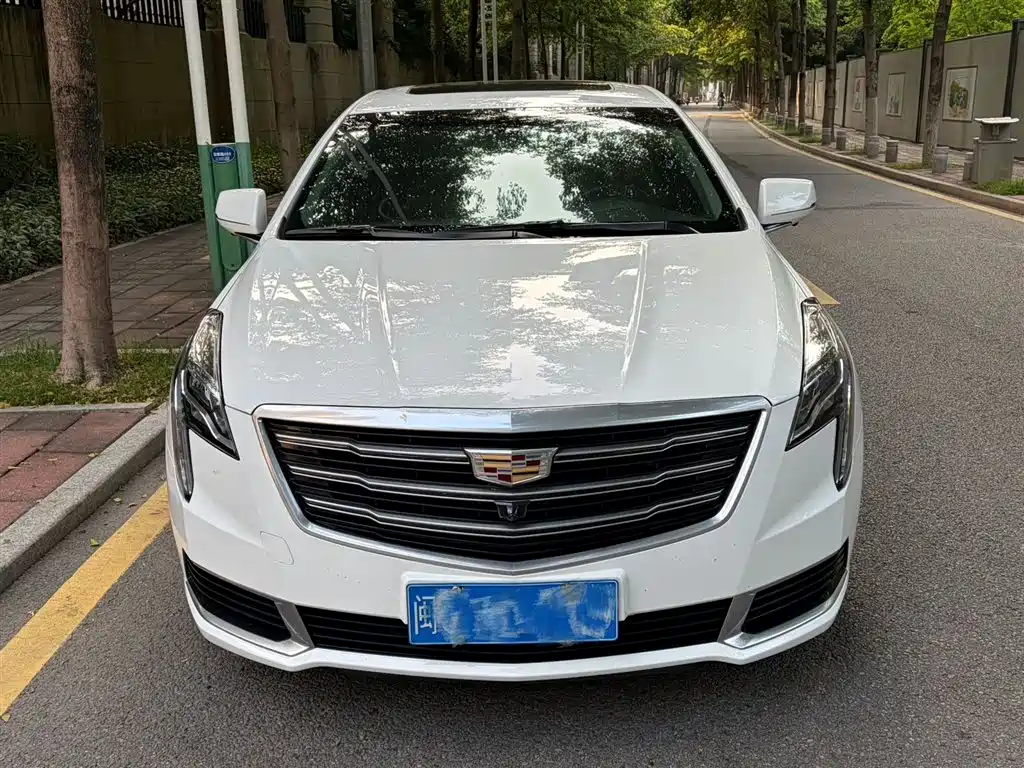 Cadillac XTS 2018 28T Technology фото 2