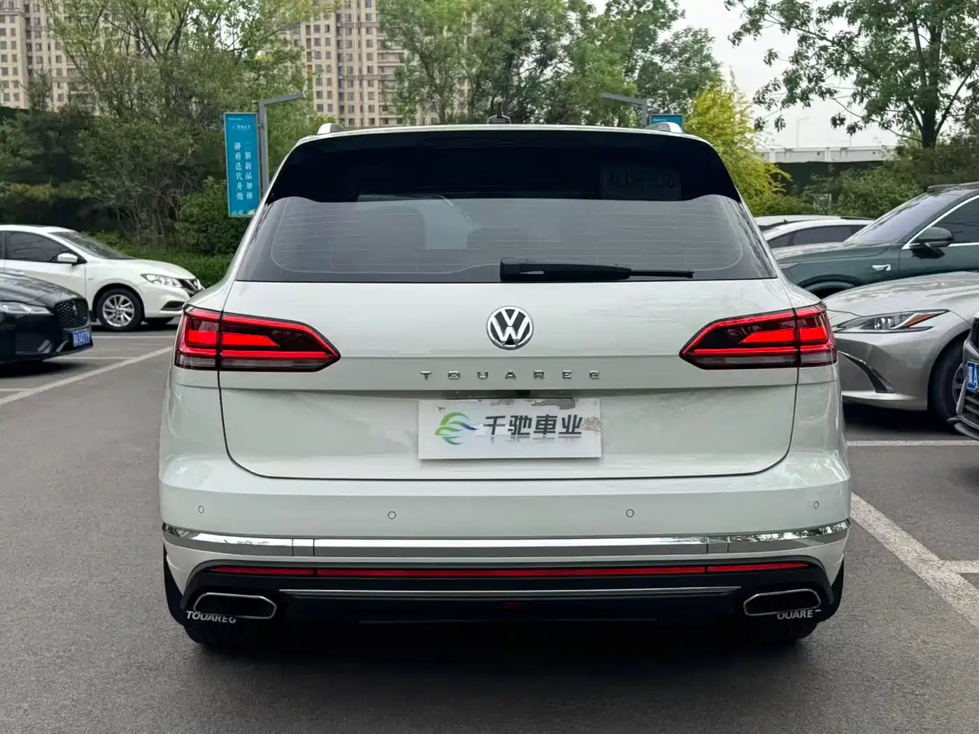 Volkswagen Touareg 2019 2.0TSI Sharp Wing Edition China VI фото 17