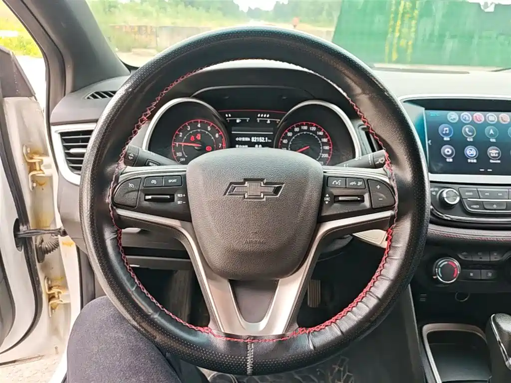 Chevrolet Monza 2019 RS 330T Auto Smooth Edition China VI фото 11