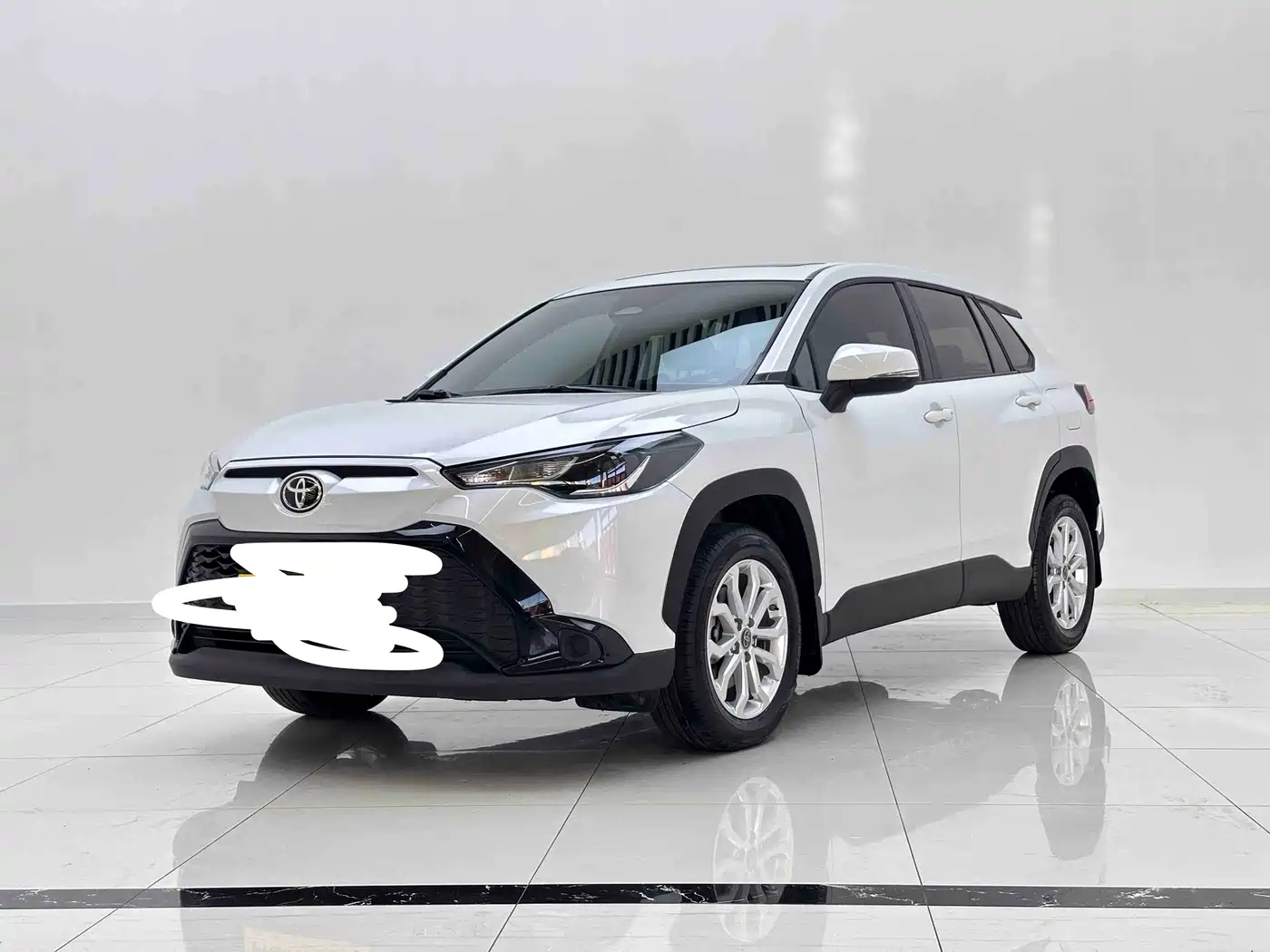 Toyota Frontlander 2023 2.0L CVT Leading Edition