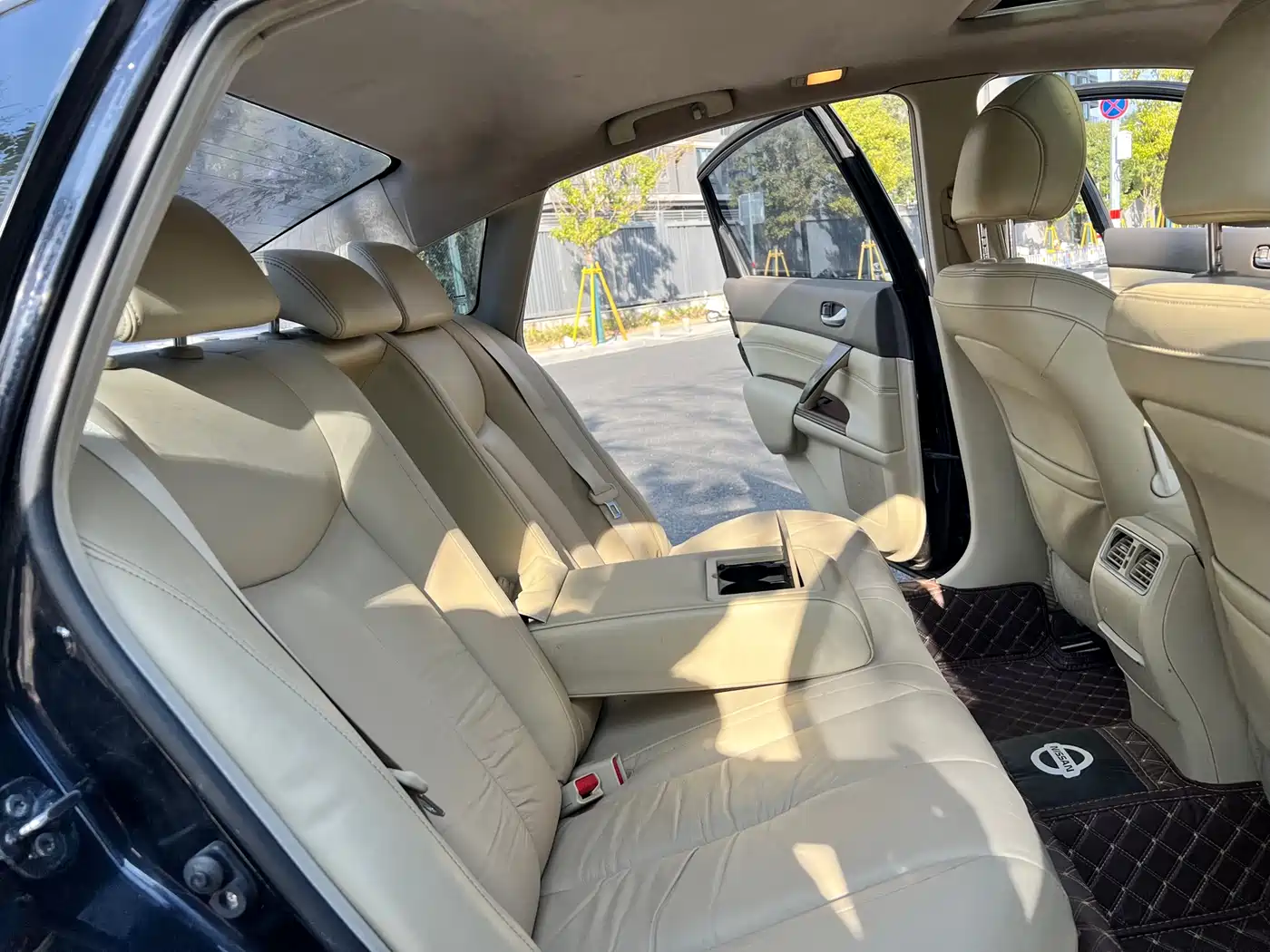Nissan Teana 2010 2010 2.5L XL Anniversary Edition