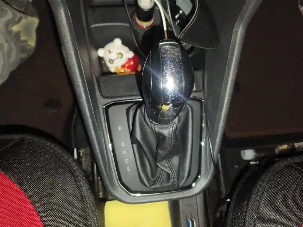 Volkswagen Santana 2016 1.6L Automatic Comfort Edition фото 7