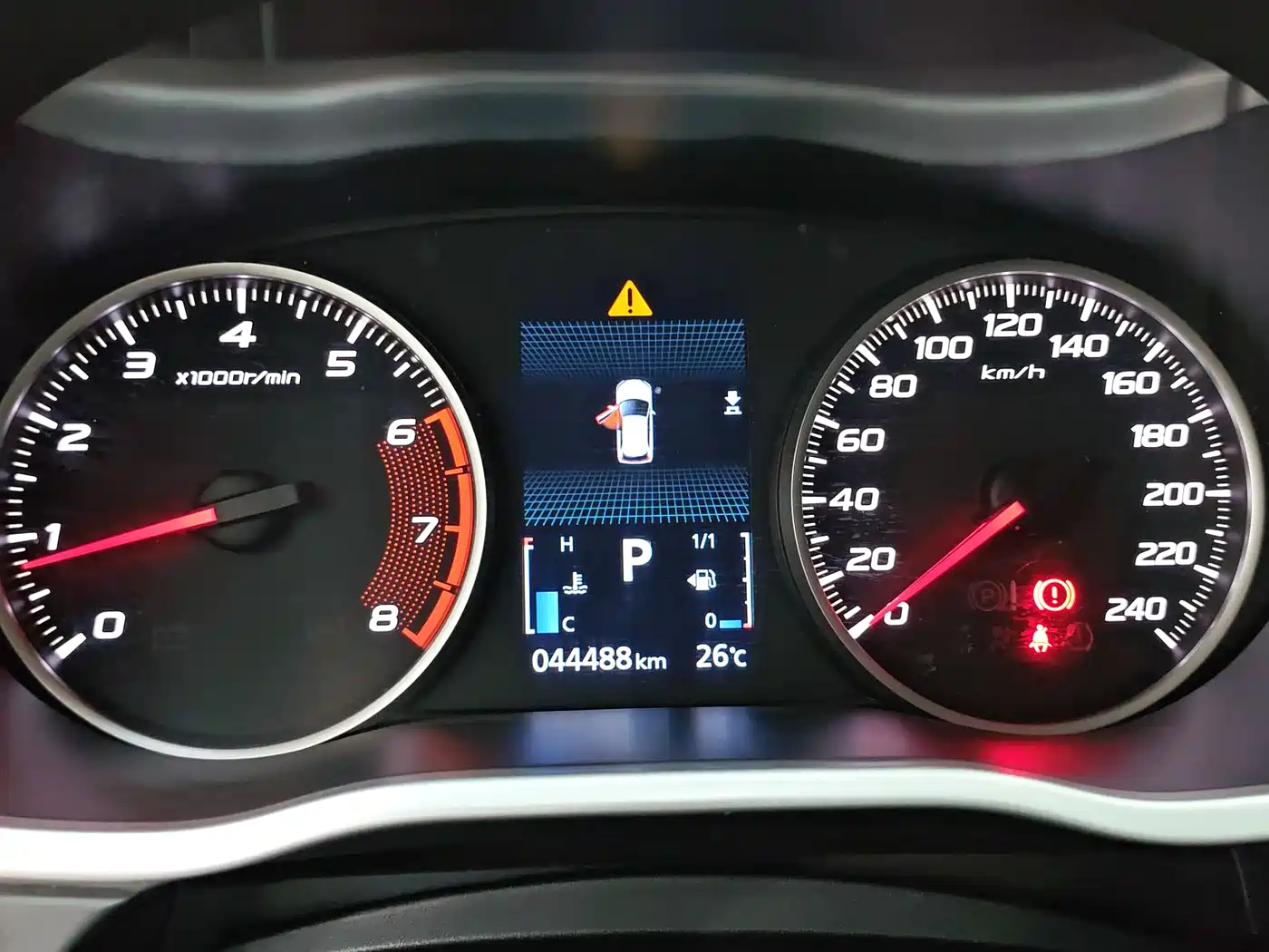 Mitsubishi Eclipse Cross 2022 1.5T CVT 2WD Fearless Edition фото 13