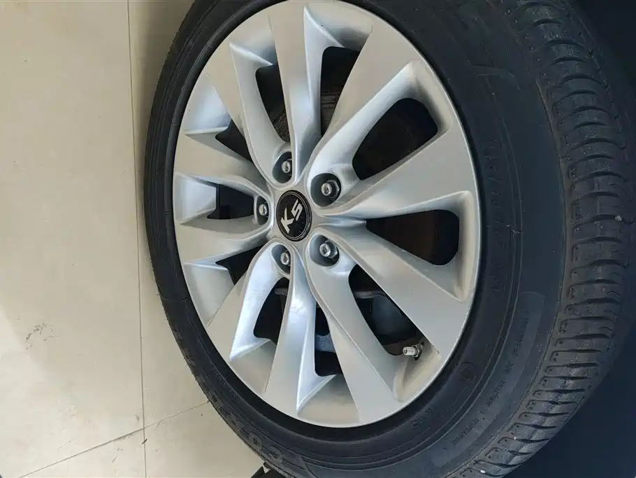 Kia K5 2016 1.6T Automatic LUX фото 6
