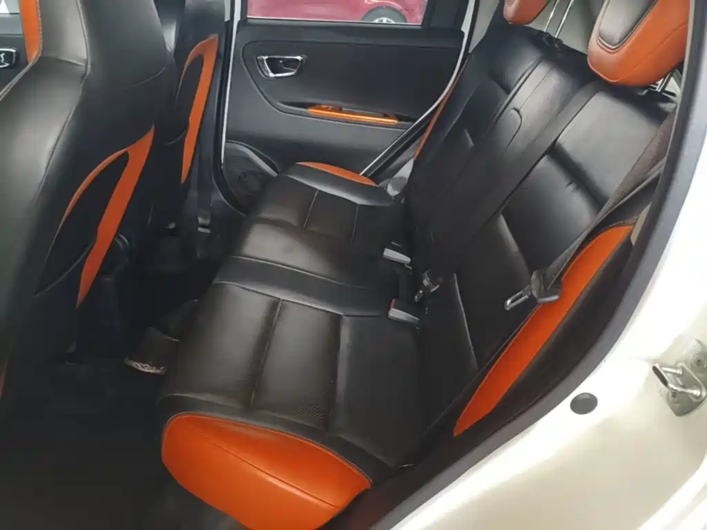 Geely Yuanjing X1 2017 2017 1.3L Auto Fun Edition