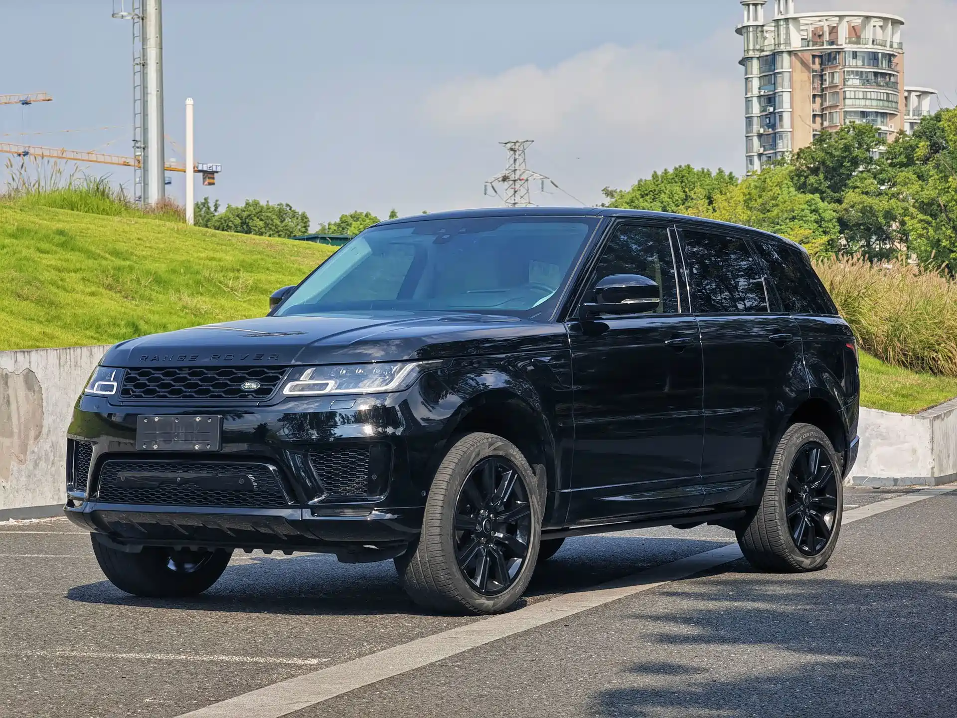 Фото 1 - Land Rover Range Rover Sport