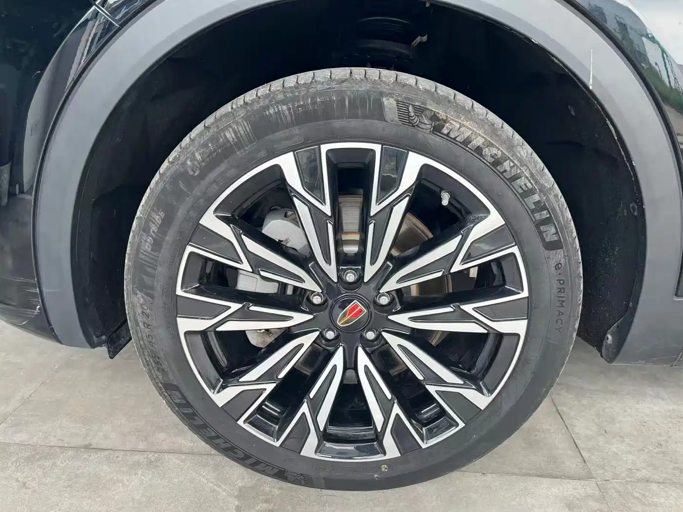 Hongqi HS5 2025 2025 2.0T 4WD Qixiang Pro