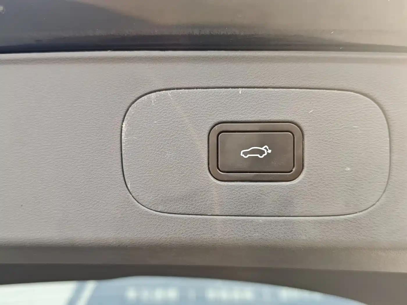 Geely Galaxy Galaxy Starship 7 EM-i 2025 Model 120km Explorer+ Edition фото 19