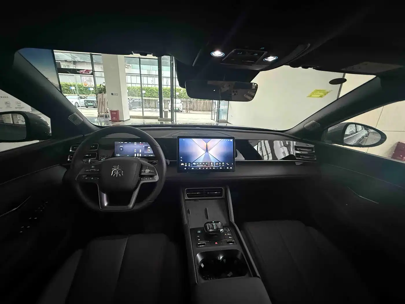 BYD Qin L 2025 DM-i Smart Drive Edition 120KM Surpassing фото 7