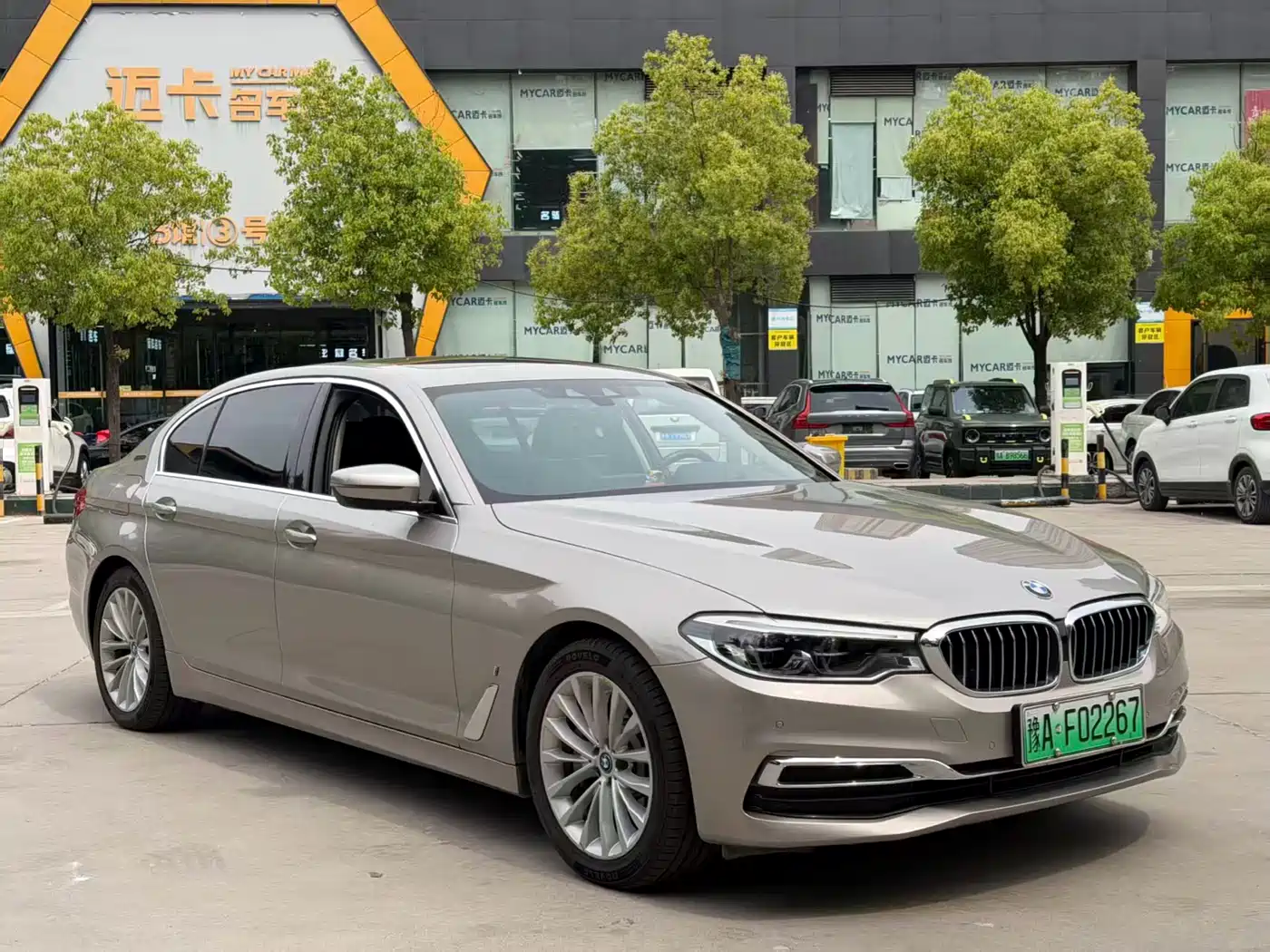 BMW 5 Series New Energy 2019 Facelift 530Le Luxury Package фото 3