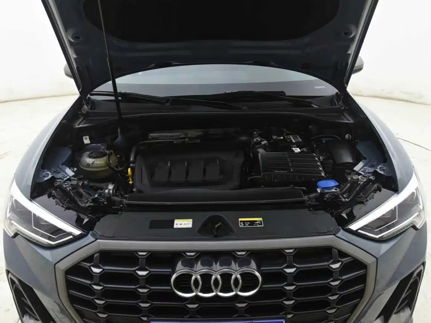 Фото 12 - Audi Q3