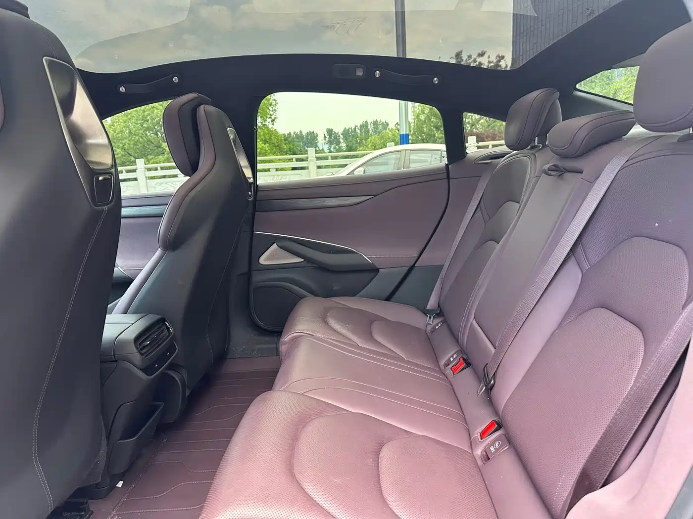 Xiaomi Auto Xiaomi SU7 2024 AWD Extended Range Advanced Smart Driving Max Edition фото 5