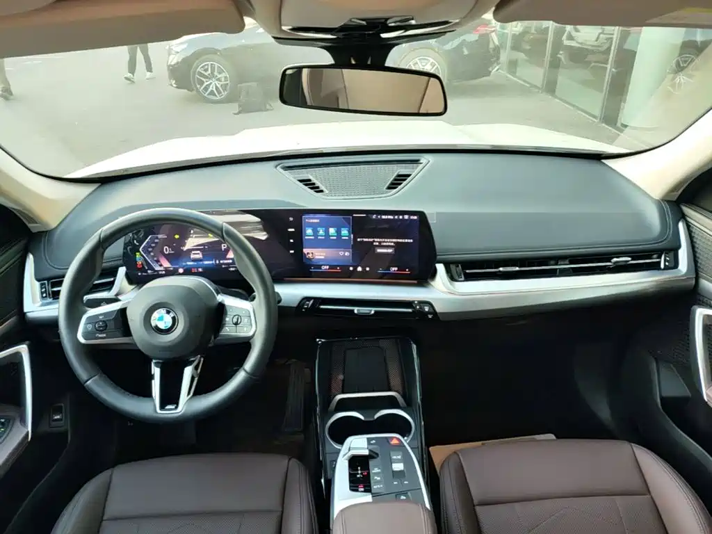 BMW X1 2026 2025 sDrive25Li M Sport Package