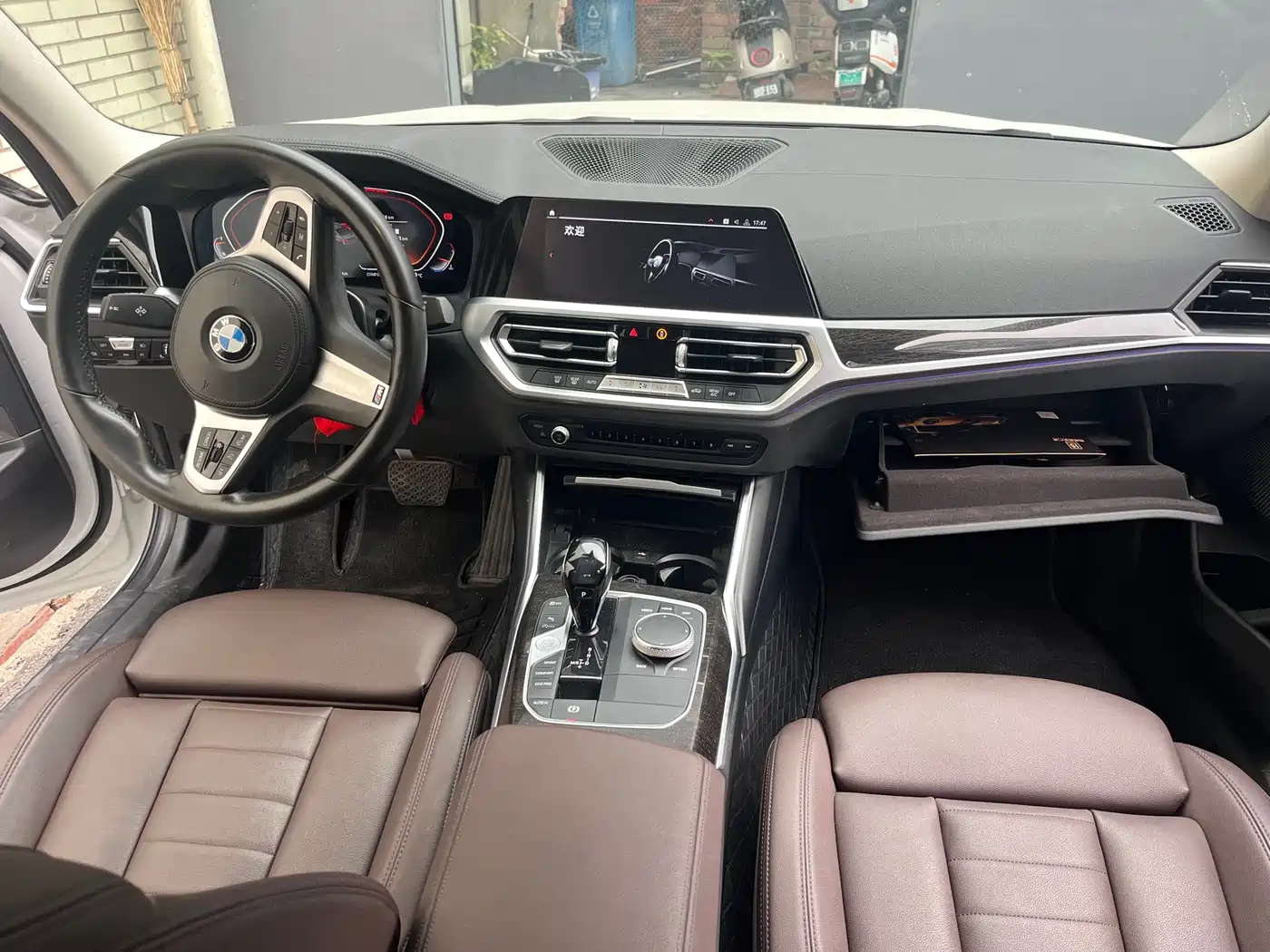 BMW 3 Series 2020 325Li M Sport Package фото 7